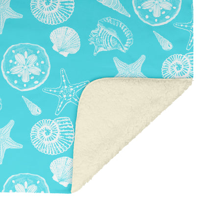 Seashell Sketches on Tropical Blue Background, Fleece Blanket
